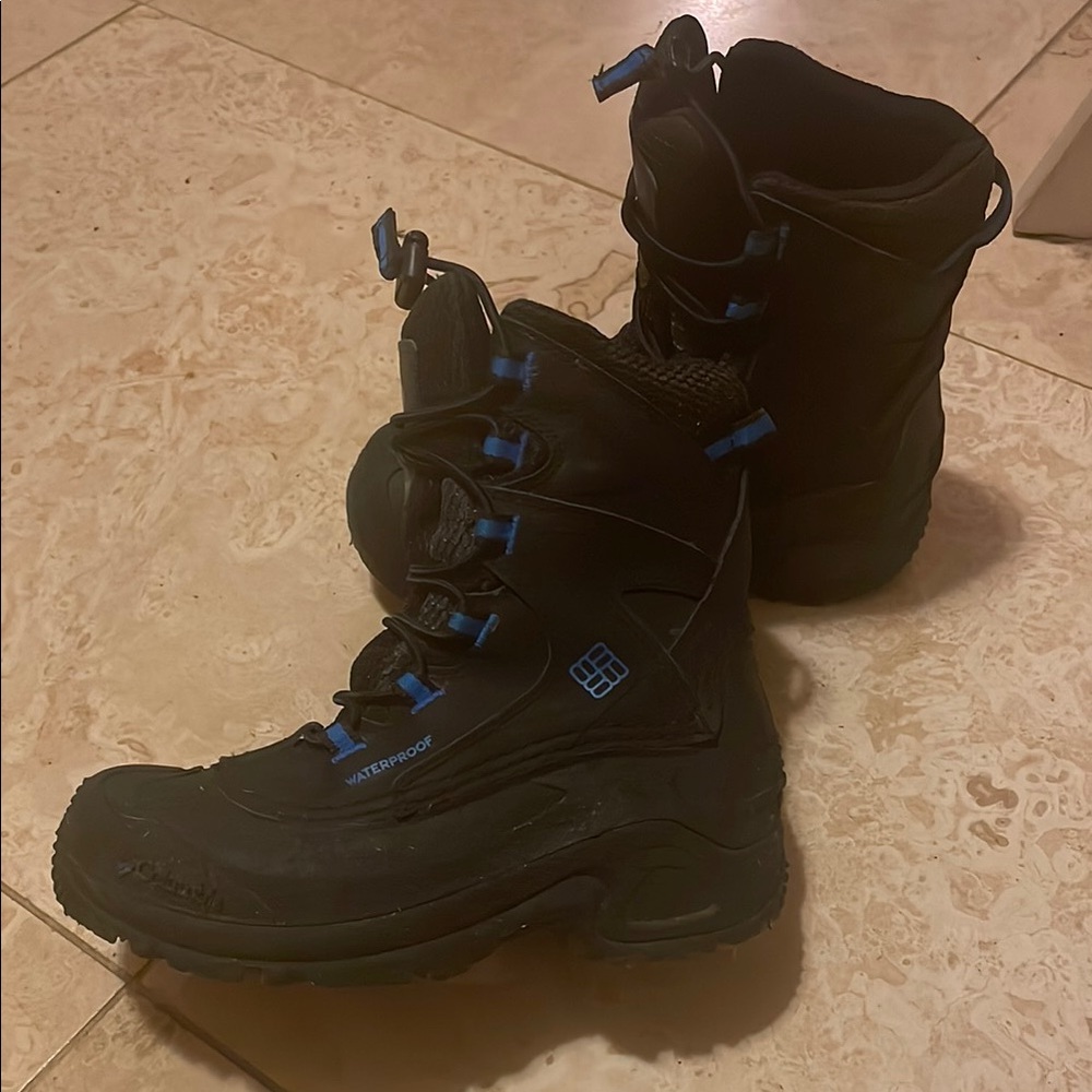 Columbia Black Rain & Snow Boots with High Top Design and Durable Material